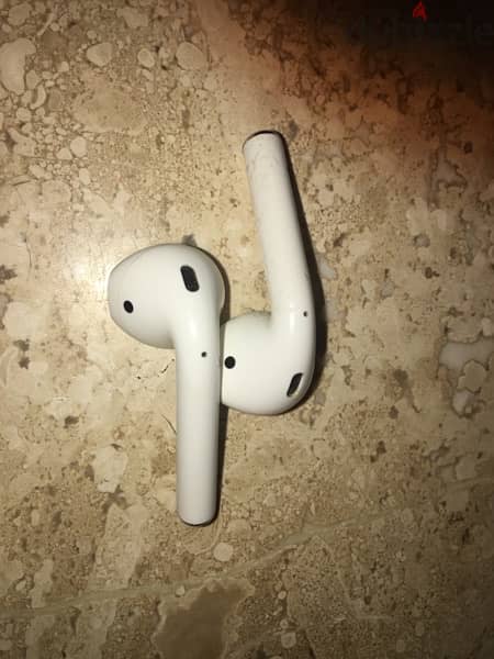 Apple Airpods 2nd gen 5