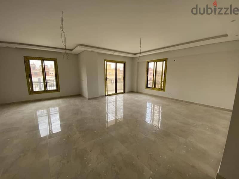 Apartment for sale in the northern expansions in front of the compound on Gamal Abdel Nasser axis 3
