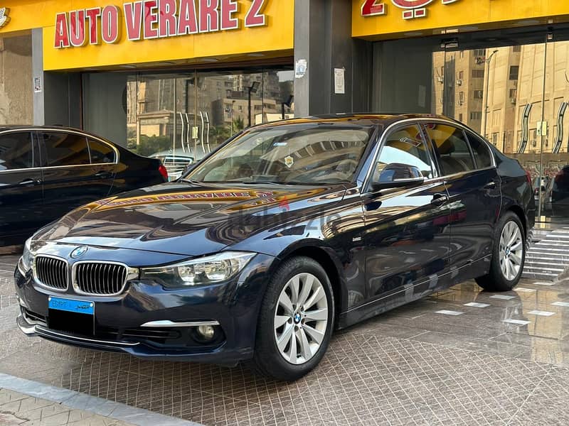 BMW 318i 2017 Luxury - بي ام 318 لاكشري 2