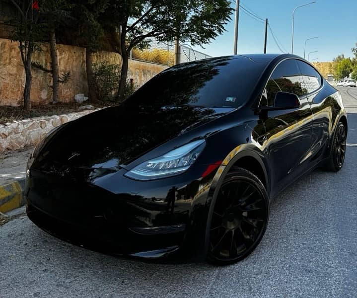 Tesla Model Y LONG RANGE  2023 6