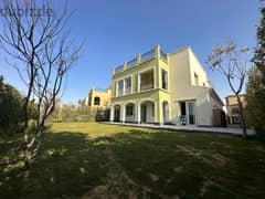 LUXURIOUS standalone villa 500m for rent in mivida emaar 6 bedrooms - owner finishing