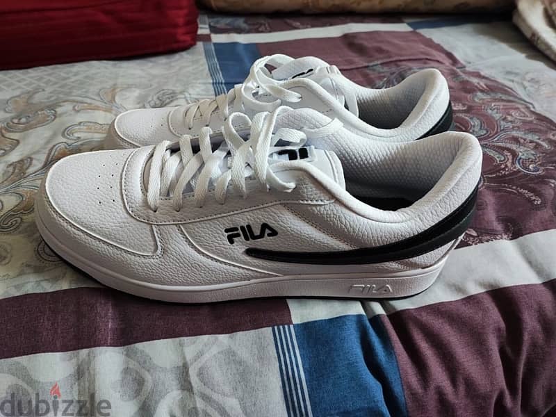 NEW FILA ORIGINAL WHITE MEN SHOES 1