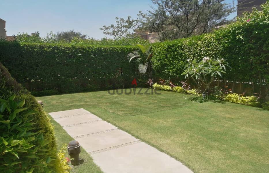 for rent Twin house 320 m in mivida 5