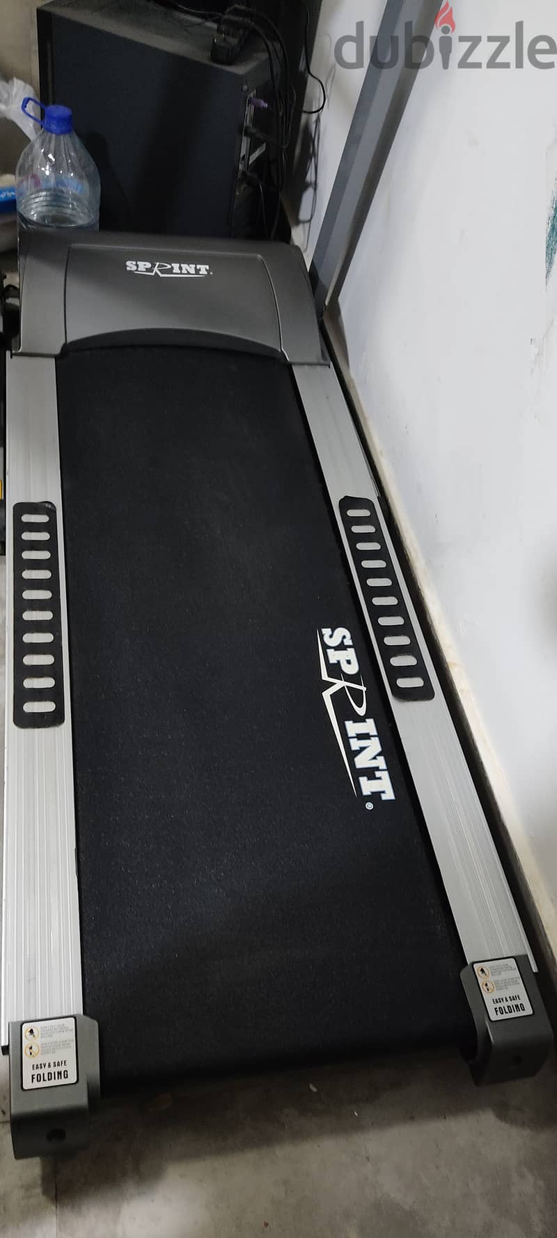 مشاية كهربائية Sprint. . Treadmill. . أقصي وزن 120كيلو . . وفيها أكتر م 1