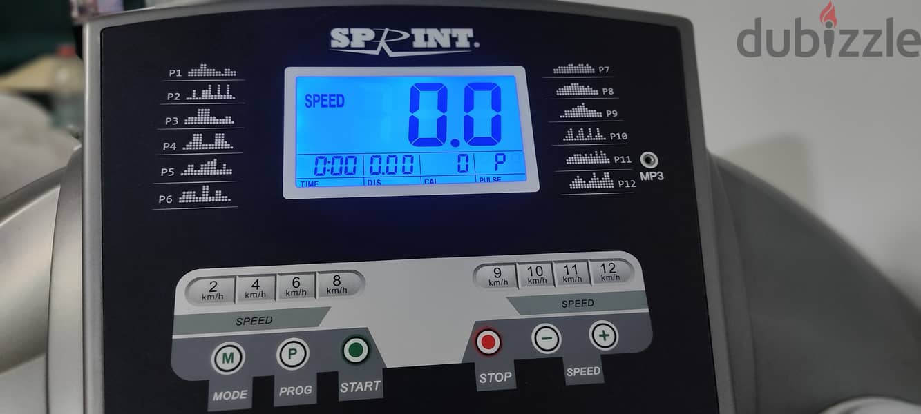 مشاية كهربائية Sprint. . Treadmill. . أقصي وزن 120كيلو . . وفيها أكتر م 11