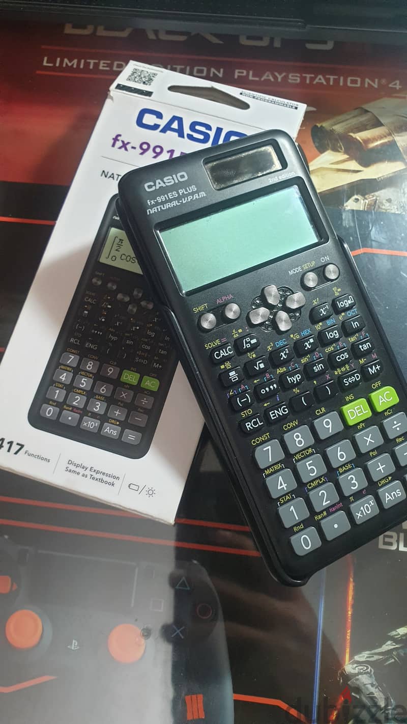 Casio Calculator fx- 991 ES PLUS 2nd Edition (Excellent condition) 2