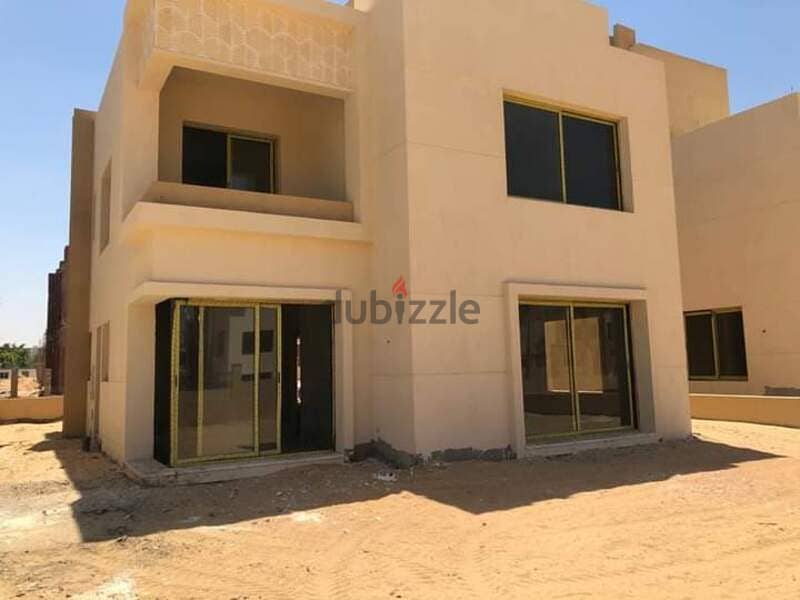 Twin House for rent in Alma compound close to arkan Area: 240 m 9