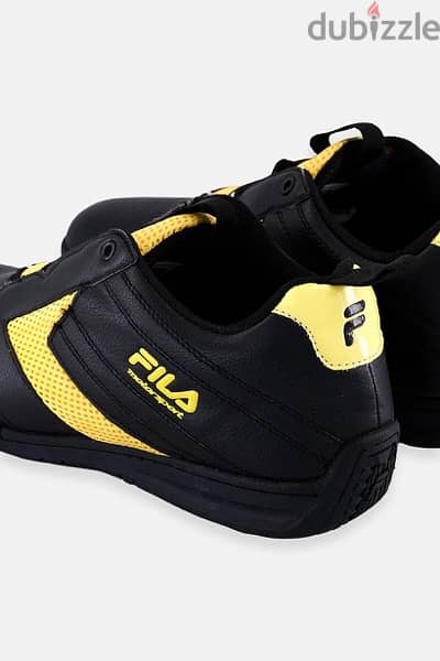 NEW FILA RUNNING/TRAINING SHOES 5