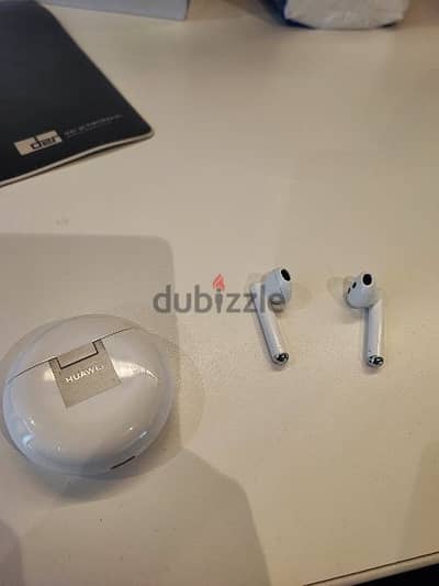 Huawei free buds 4