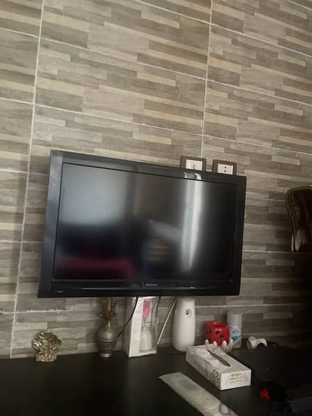 Hisense Television 32” inch 2