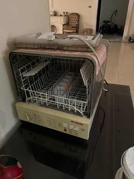 Fresh used washing machine غسالة اطباق فريش مستعملة 2