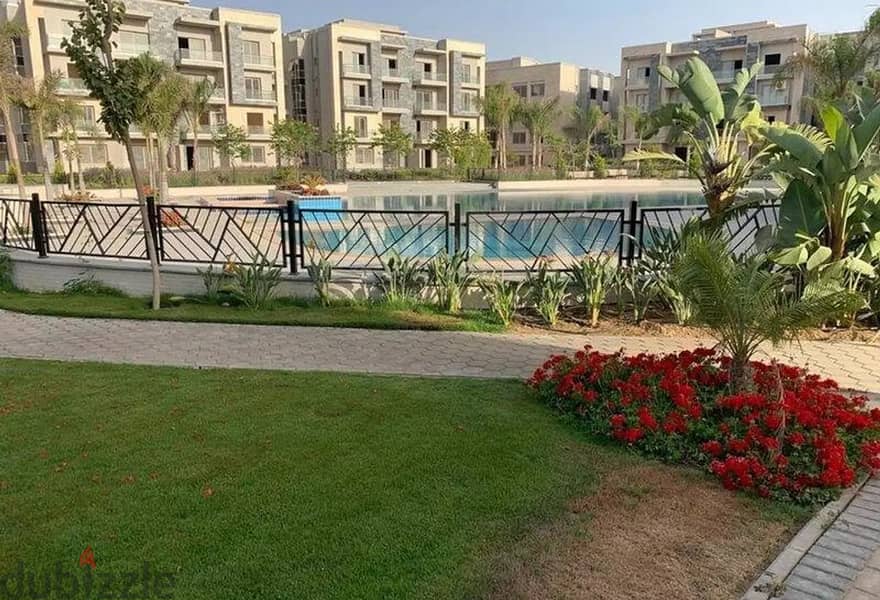 For sale, two-bedroom apartment with garden, 80 square meters, delivery now, in Galleria, new cairo 0