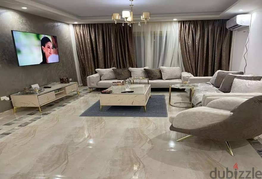 For sale, two-bedroom apartment with garden, 80 square meters, delivery now, in Galleria, new cairo 3