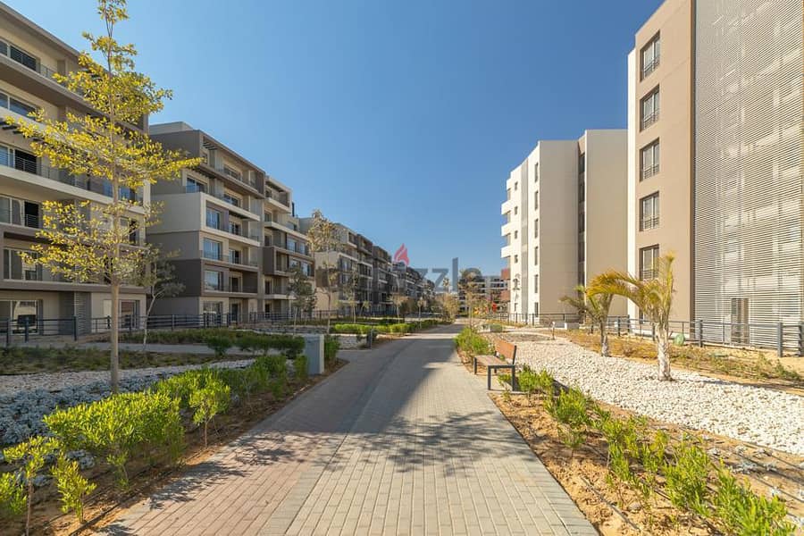 للبيع شقة 3 غرف متشطبة لقطة باقل مقدم في بالم هيلز التجمع الخامس For sale apartment with the lowest  down payment in Palm Hills 5