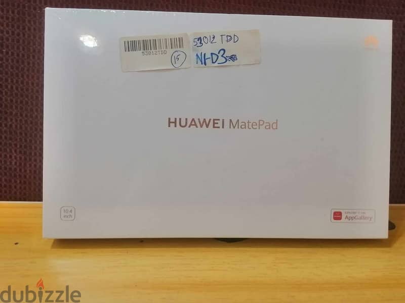 Huawei matebad 11 جديد لسه 0
