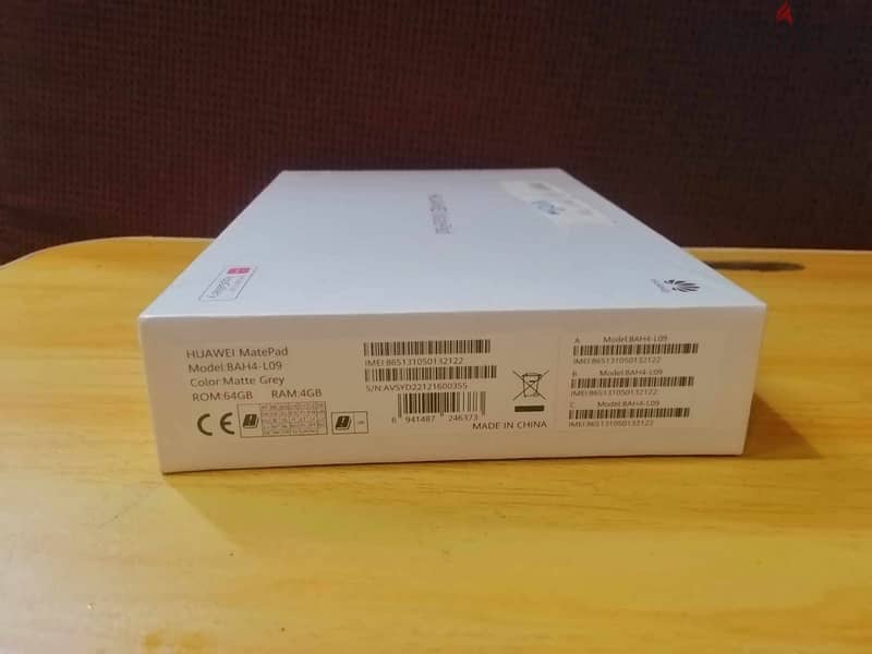 Huawei matebad 11 جديد لسه 4