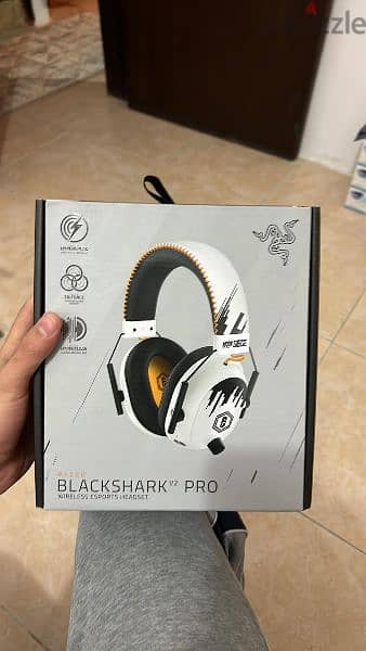 Razer BlackShark V2 Pro (R6S Special Edition) 0