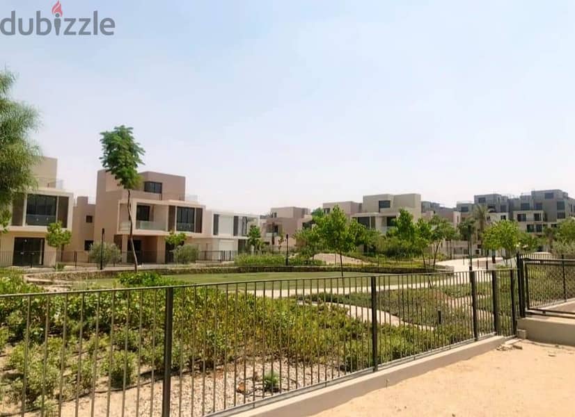 Trio Town house For Sale in Sodic east New Cairo 4