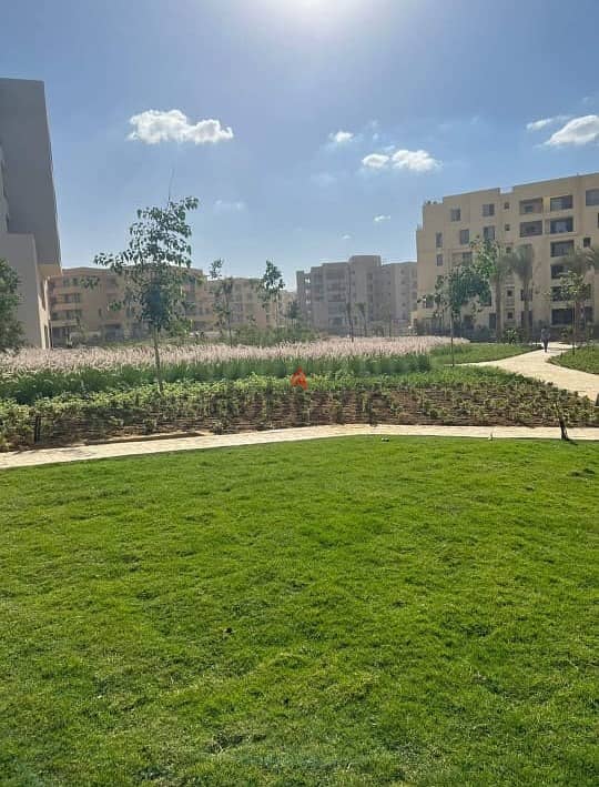 شقة بجاردن للبيع بكمبوند أويست Apartment with garden for sale at Owest 3