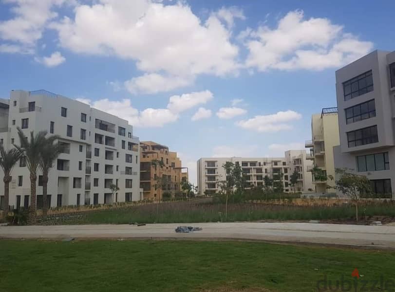 شقة بجاردن للبيع بكمبوند أويست Apartment with garden for sale at Owest 5