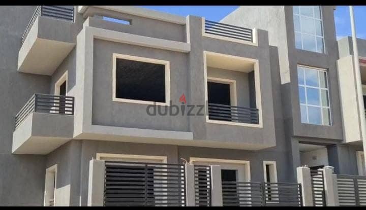 FOR SALE | TWINHOUSE | 580 sqm | SEMI FINISHED | PALM VILLA | 6TH OF OCTOBER | GIZA 0