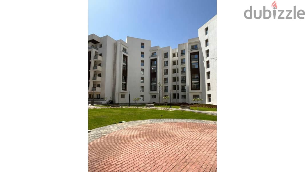 Twin house 426 sqm, finished, ready to move in, resale, prime location, for sale in installments in Al Maqsad New Capital 8