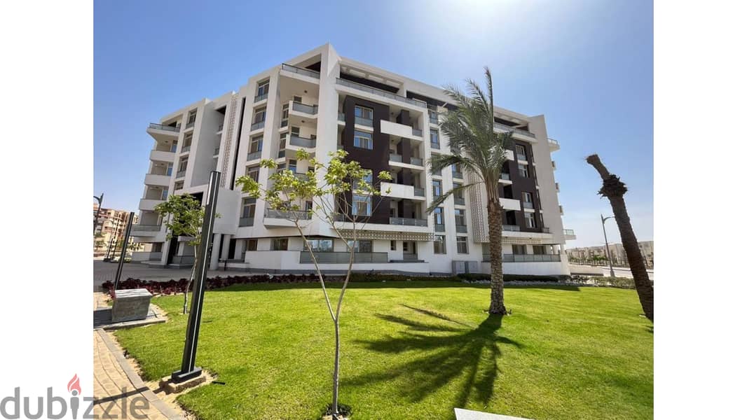 Twin house 426 sqm, finished, ready to move in, resale, prime location, for sale in installments in Al Maqsad New Capital 16