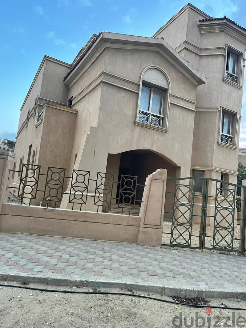 فيلا لقطة للبيع بسعر محروق ف جراند ريزيدنس grand residence استلام فوري 5