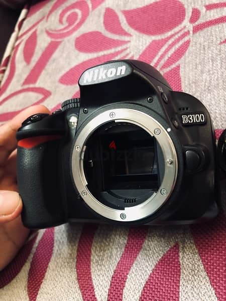 Nikon 3100D (like new) 5