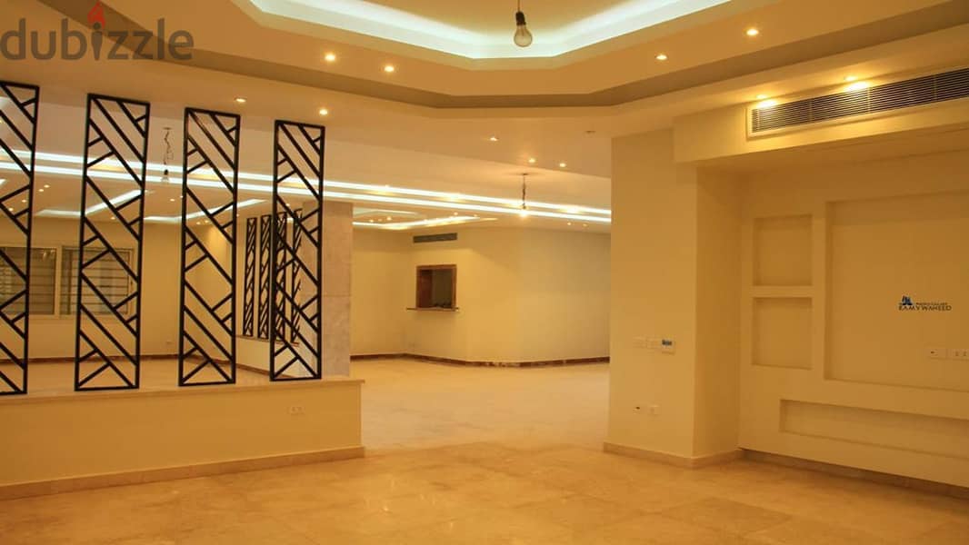 للبيع قصر ريسيل في الشيخ زايد على شارع النزهه الرئيسي 7غرف استلام فوري 2