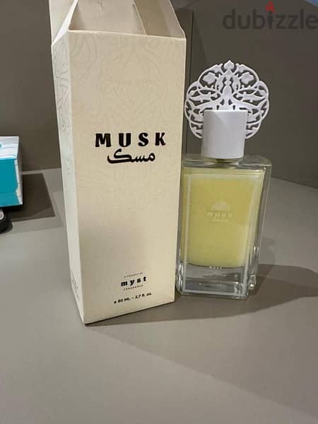 Musk perfume - عطر مسك 1