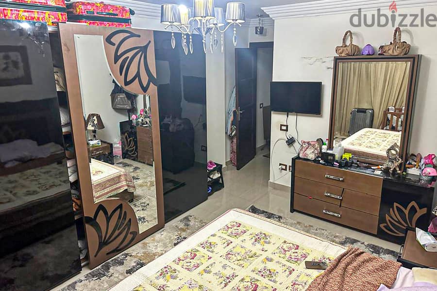 شقة تمليك للبيع في سيدي بشر في عمارة براند- 128 متر 8