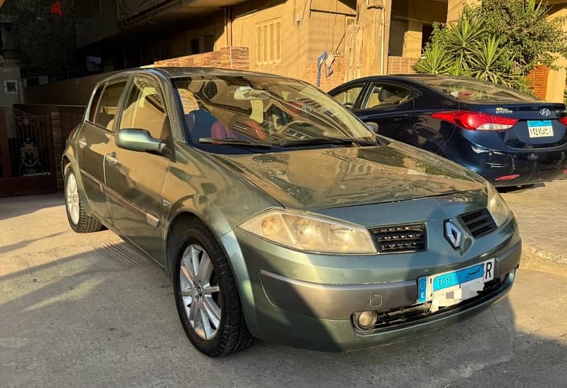 Renault Megane Hatchback 2004 1