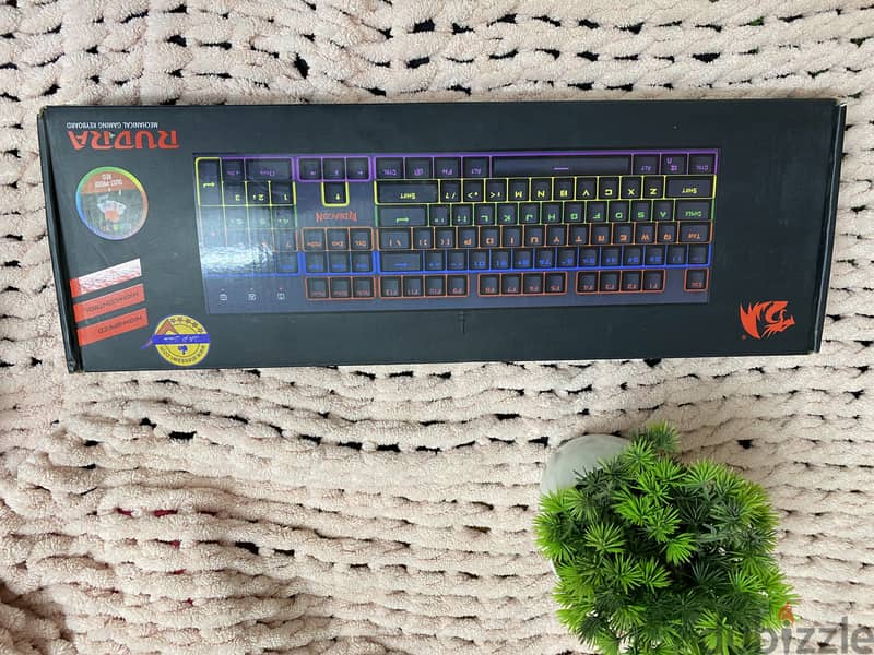 REDRAGON K565R-1 RUDRA Rainbow Backlit Mechanical Gaming Keyboard 2
