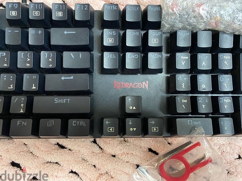 REDRAGON K565R-1 RUDRA Rainbow Backlit Mechanical Gaming Keyboard 3