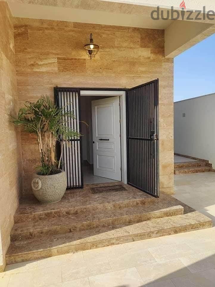 Villa For Sale In Taj City In Fifth Settlement In a Very Prime Location - فيلا للبيع بسعر مميز في تاج سيتي التجمع الاول على طريق السويس مباشره 0