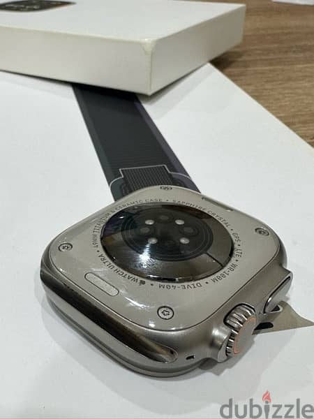 Apple Watch Ultra 2 3