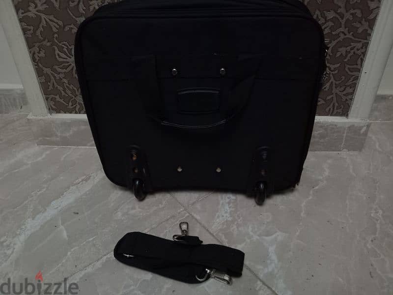 شنطه لابتوب بجرار  laptop bag with wheels 1