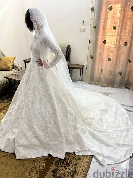 فستان زفاف ملوكى تصميم ركن العروسه بجده السعوديه 2
