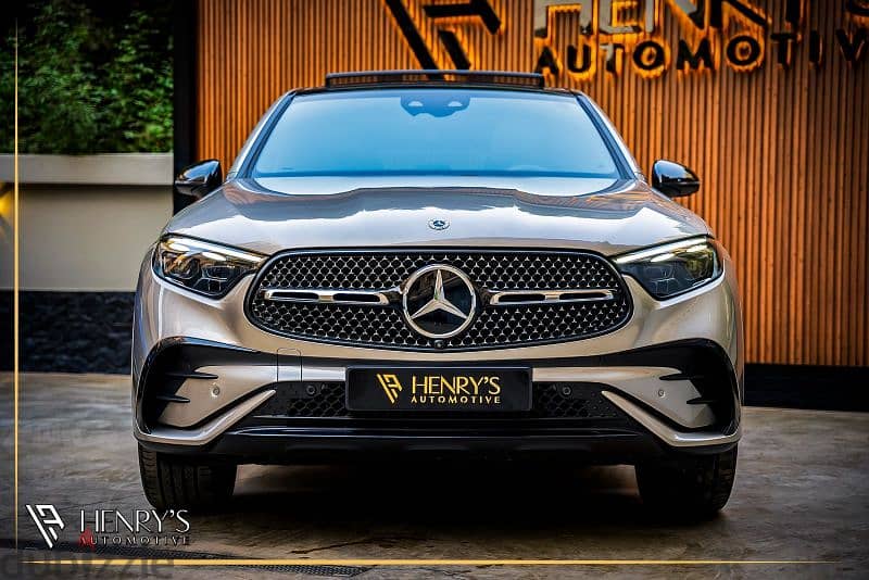 MERCEDES-BENZ GLC300 COUPE AMG 4MATIC 1