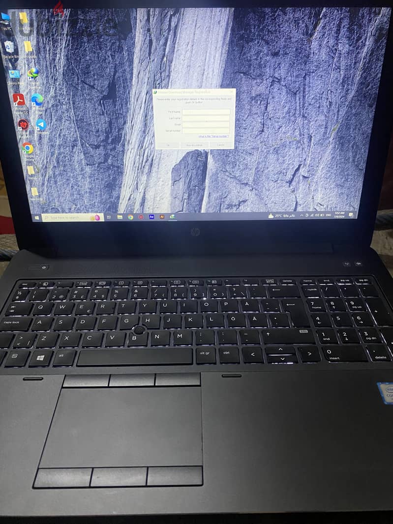 HP ZBOOK 15 g3 0