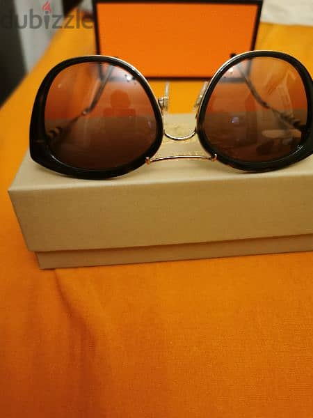 Burberry sunglasses 4