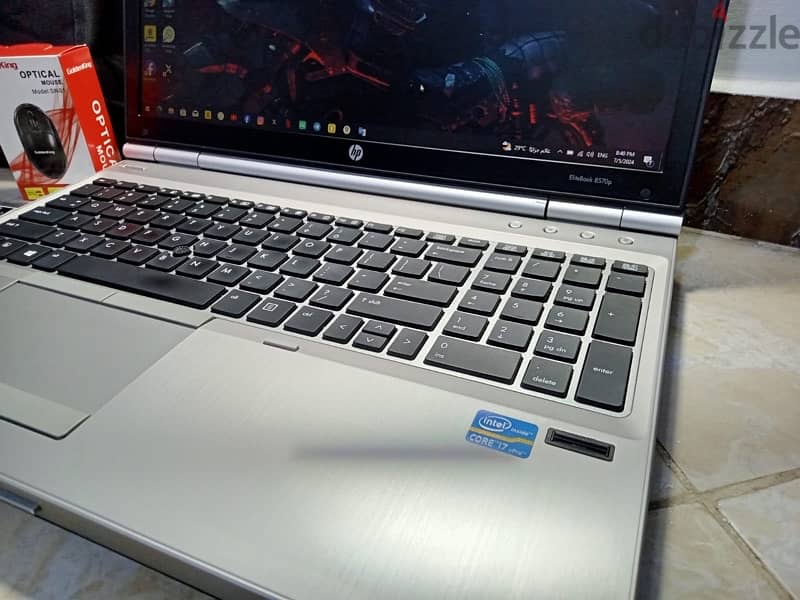 Hp EliteBook الجهاز وارد المانيا بهاردين ورامات 16 1