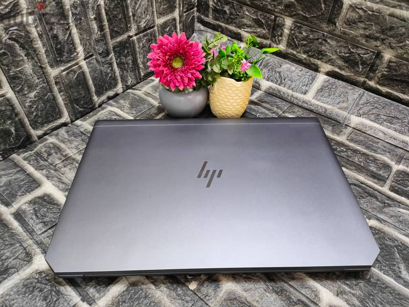 Laptop HP Z BOOK G6 15 - لابتوب استيراد جيل تاسع 6