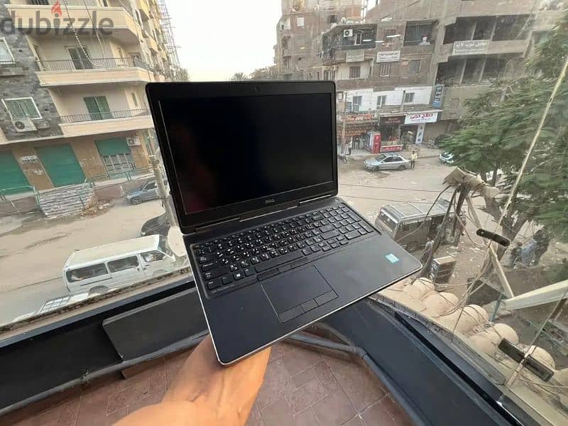 laptop Dell 7