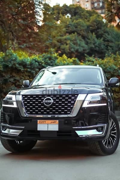 Nissan patrol 2022 for rent - نيسان باترول بلاتنينوم بسائق و بدون 0