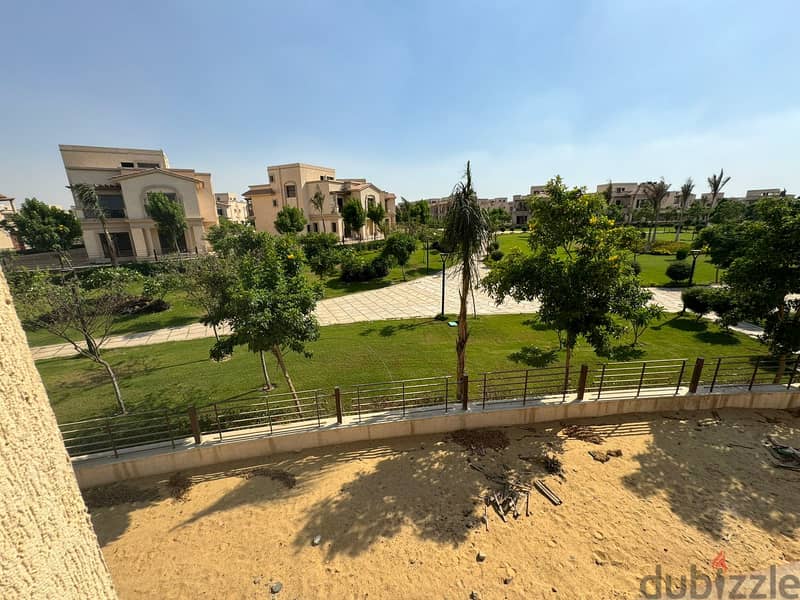 Villa for sale in Madinaty B3, immediate receipt, payment system for 7 years, 585 m 2