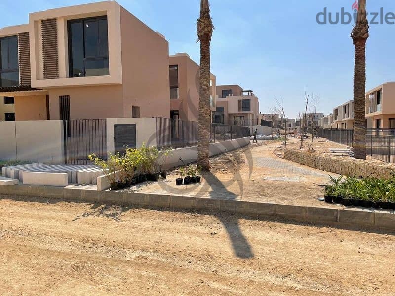 تاون هاوس كورنر للبيع في سوديك إيست نيو هيليوبلبس استلام فوري بمقدم و اقساط  Town house corner for sale insodic east 0