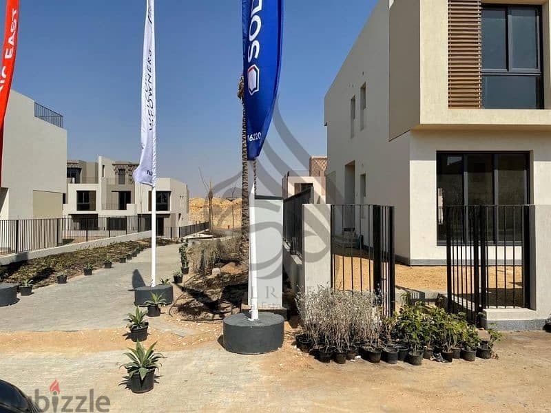 تاون هاوس كورنر للبيع في سوديك إيست نيو هيليوبلبس استلام فوري بمقدم و اقساط  Town house corner for sale insodic east 1