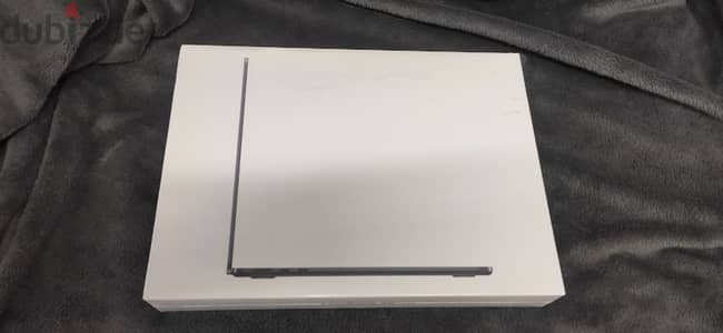 MacBook Air M2 sealed from USA